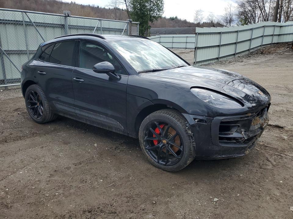 2025 Porsche Macan s