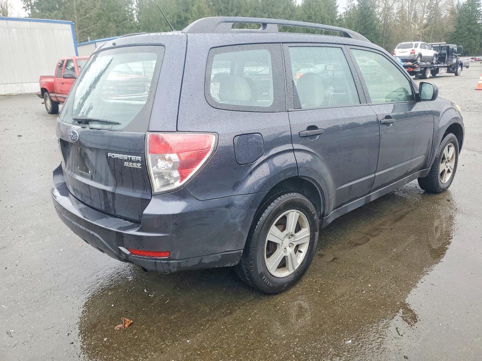 2010 Subaru Forester xs