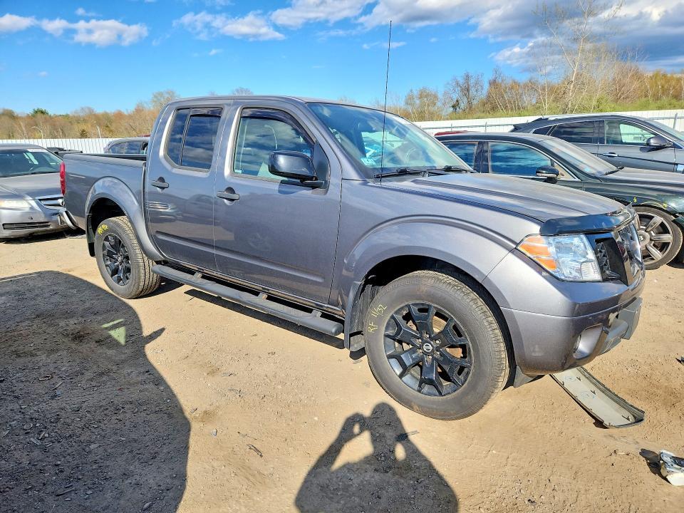 2020 Nissan Frontier SV