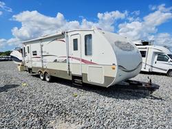 Camiones dañados por inundaciones a la venta en subasta: 2006 Keystone Outback Camper