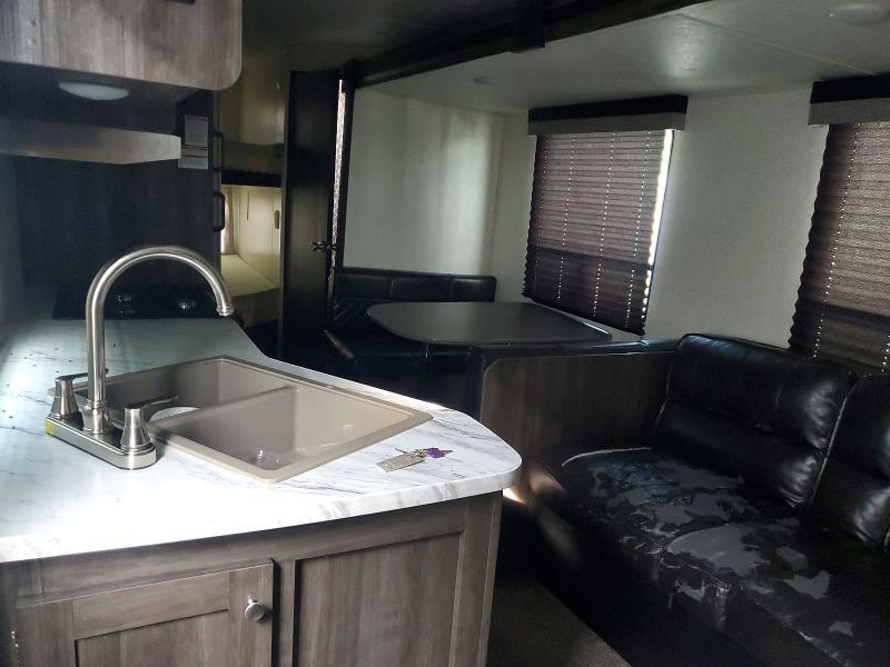 2019 Highland Ridge Mesa Ridge Camper