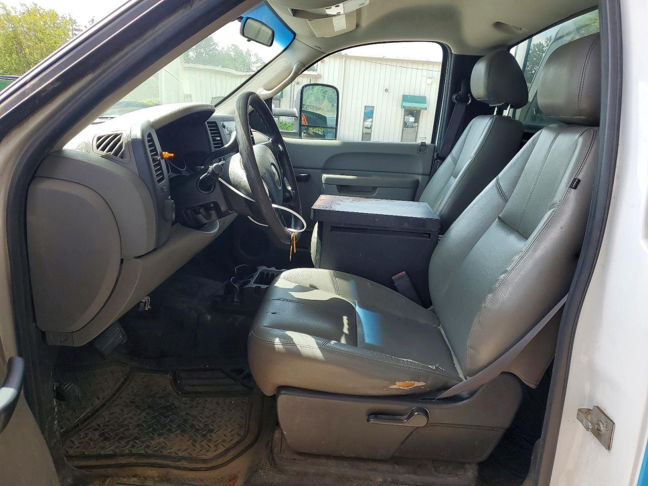 2013 Chevrolet Silverado C1500