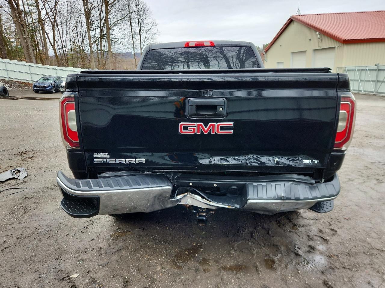 2018 GMC Sierra K1500 SLT