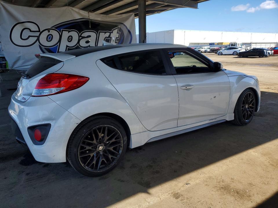 2015 Hyundai Veloster Turbo
