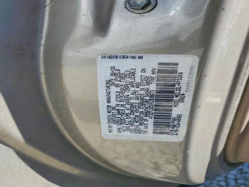 2000 Toyota Sienna le