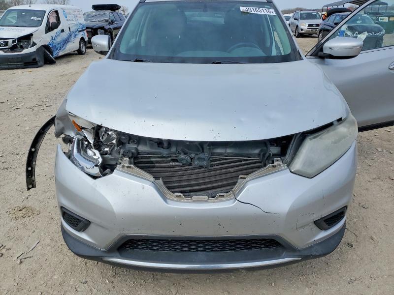 2015 Nissan Rogue sv