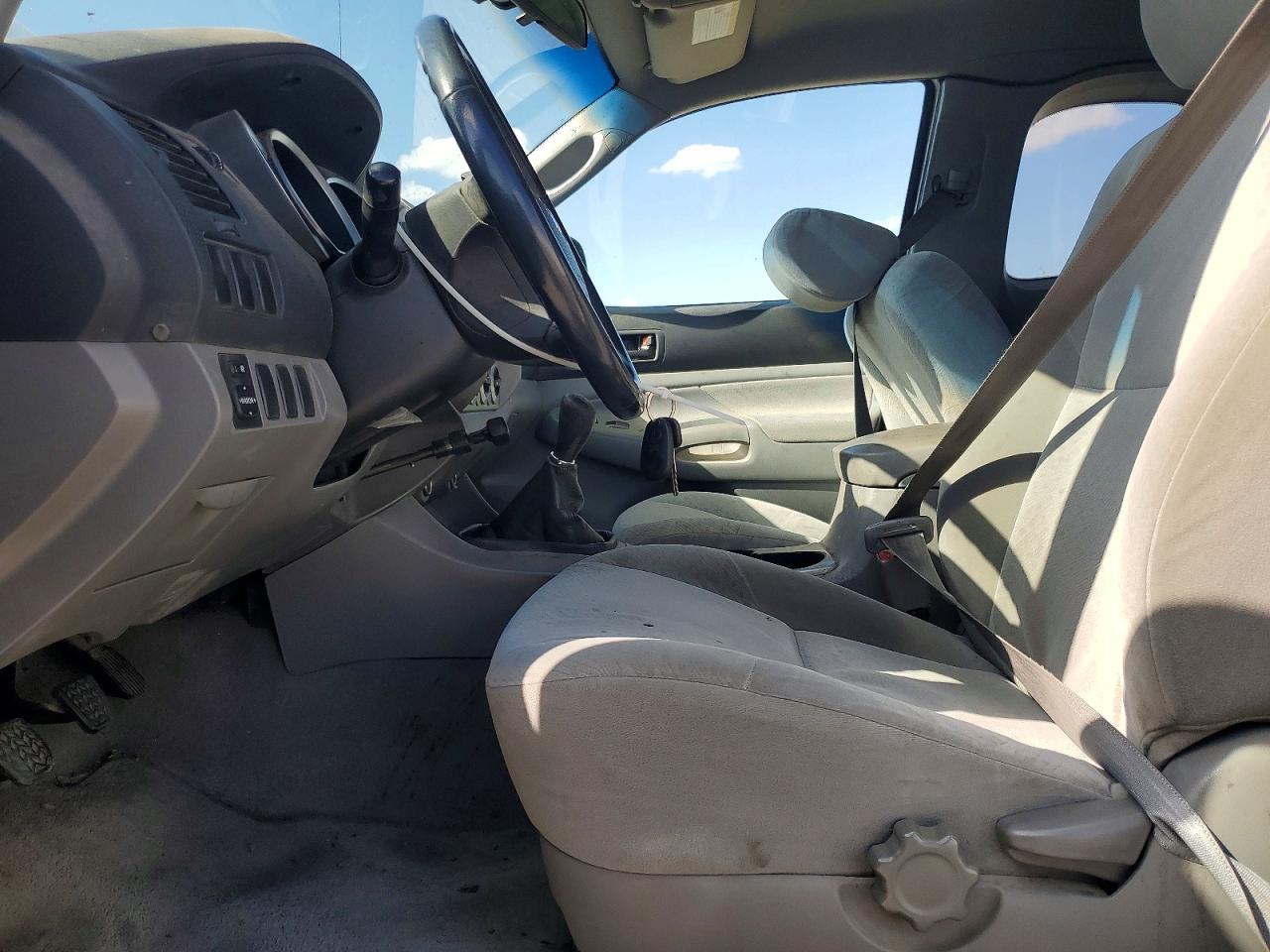 2005 Toyota Tacoma Base