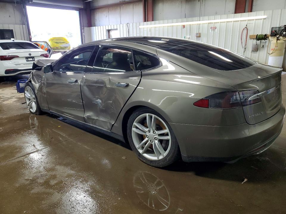 2015 Tesla Model s 70D