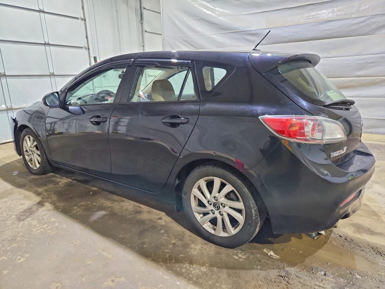 2013 Mazda 3 I