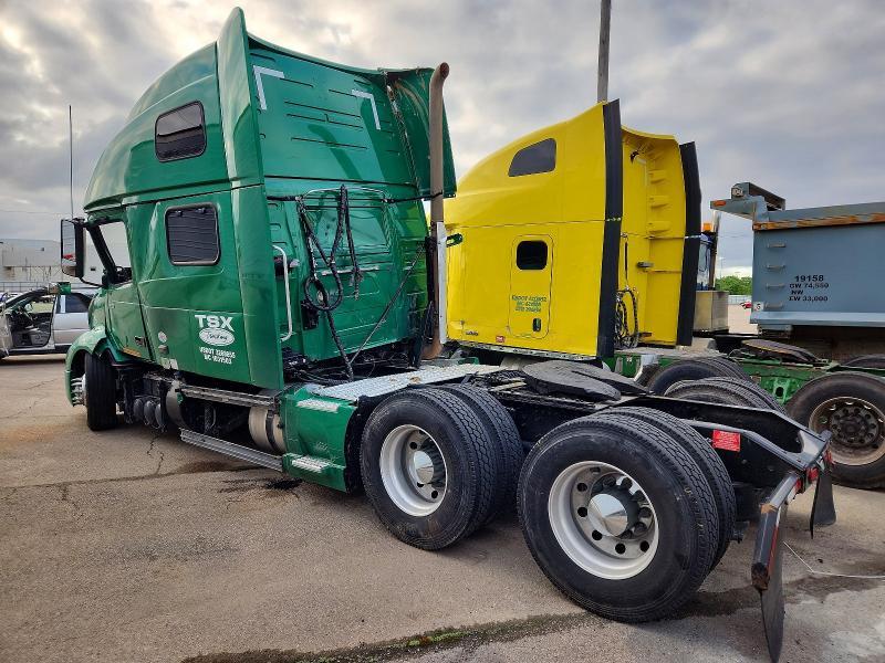 2019 Volvo VNL Semi Truck