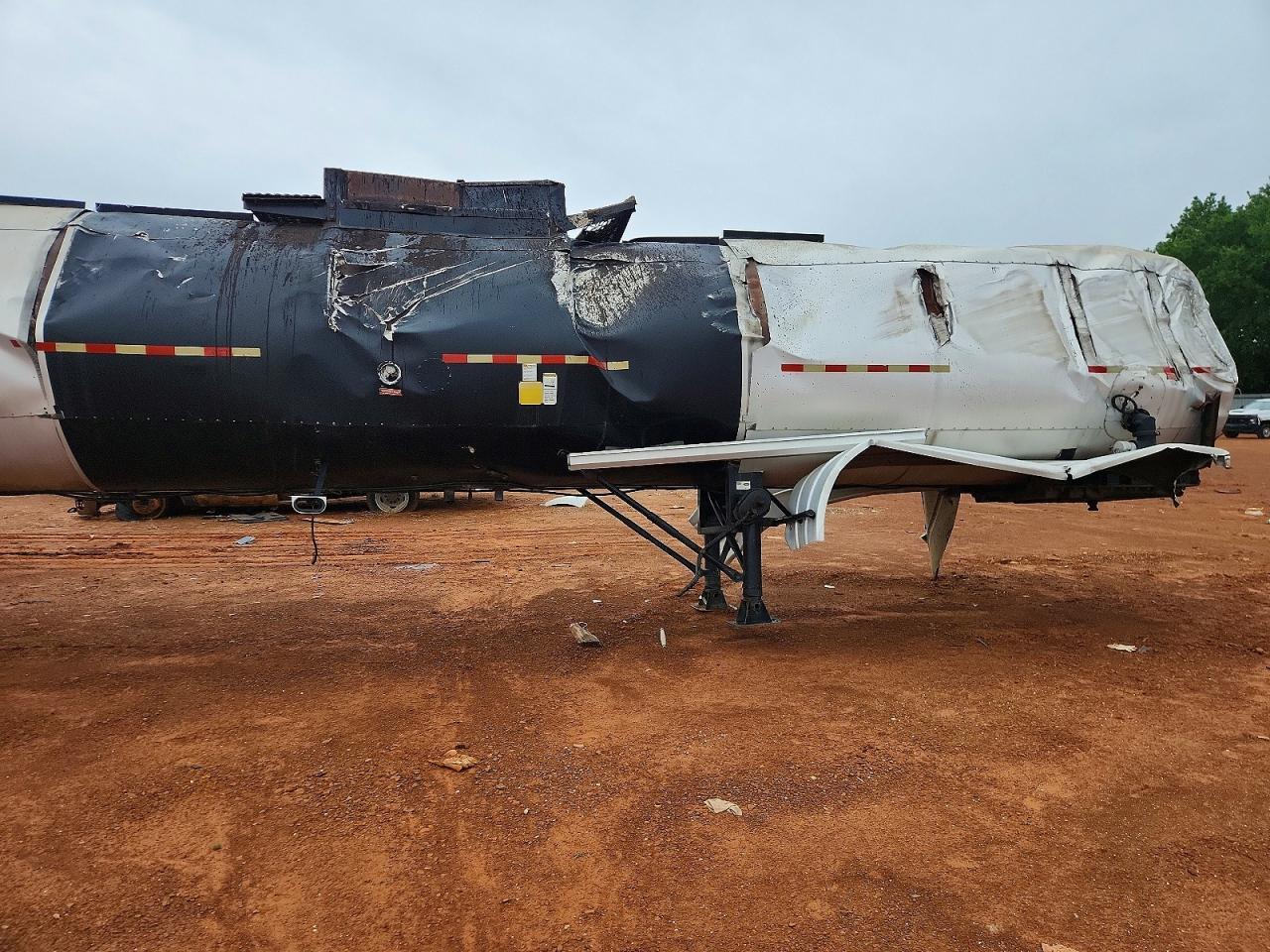 2009 Entyre Trailers