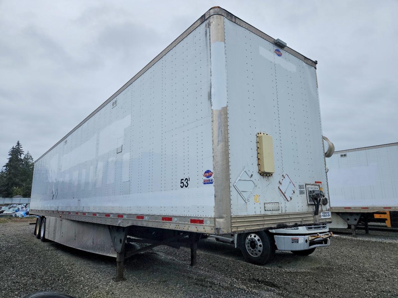 2015 Utility VS2DX DRY Van Trailer