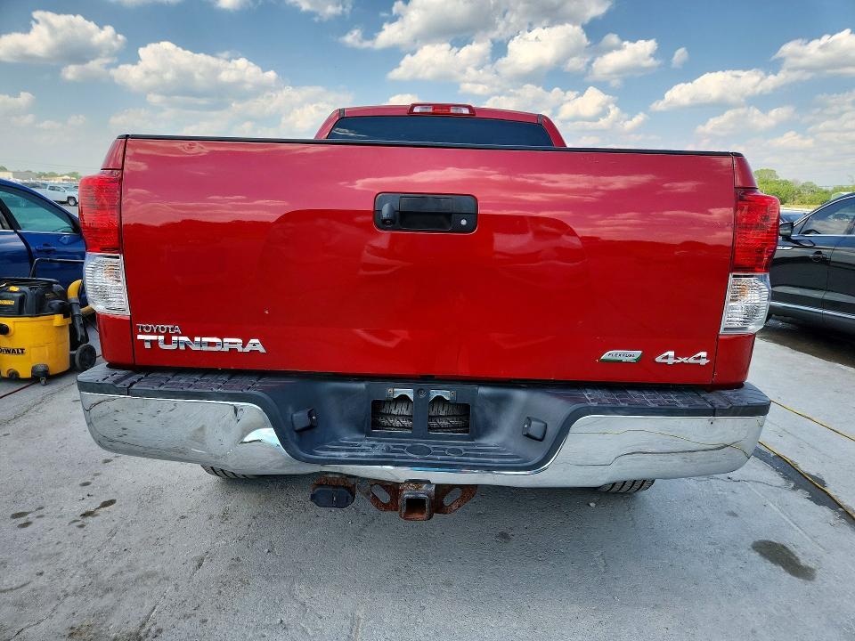 2013 Toyota Tundra Double Cab SR5
