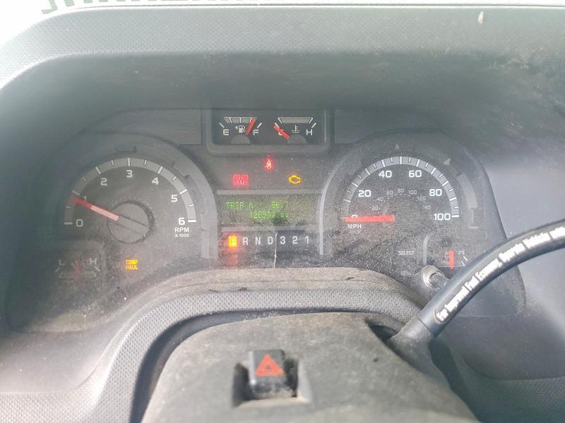 2012 Ford Econoline E350 Super Duty Cutaway Van