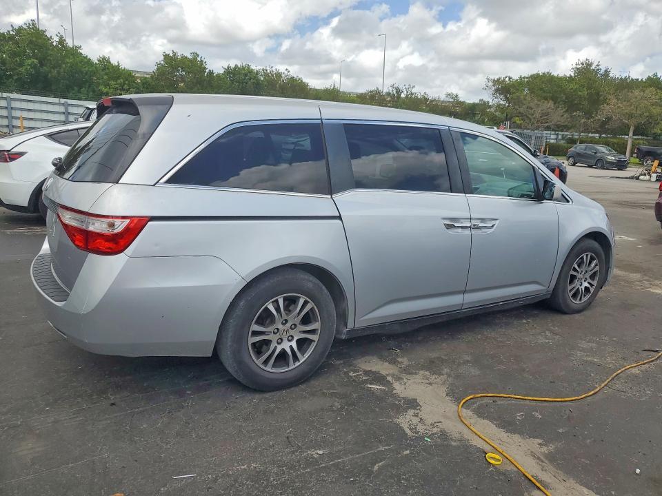 2013 Honda Odyssey ex