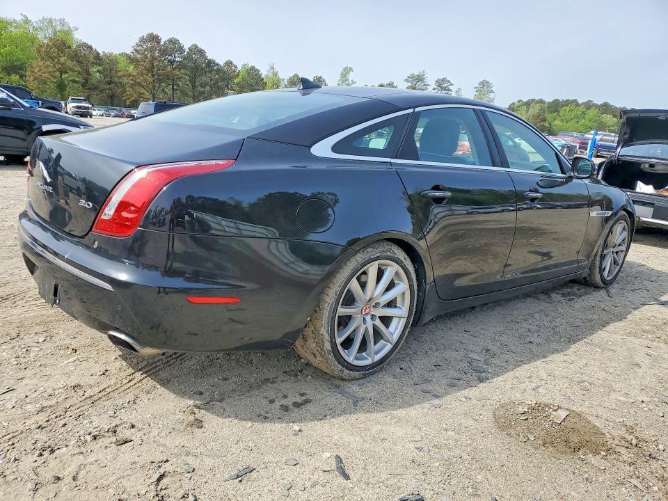2015 Jaguar XJ
