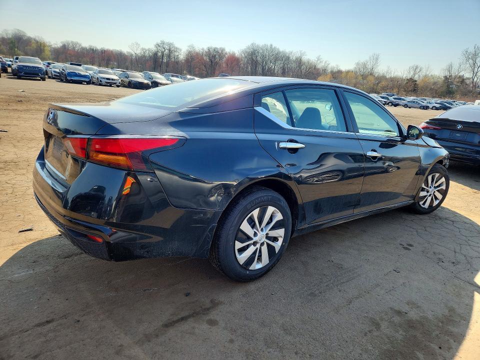 2020 Nissan Altima s