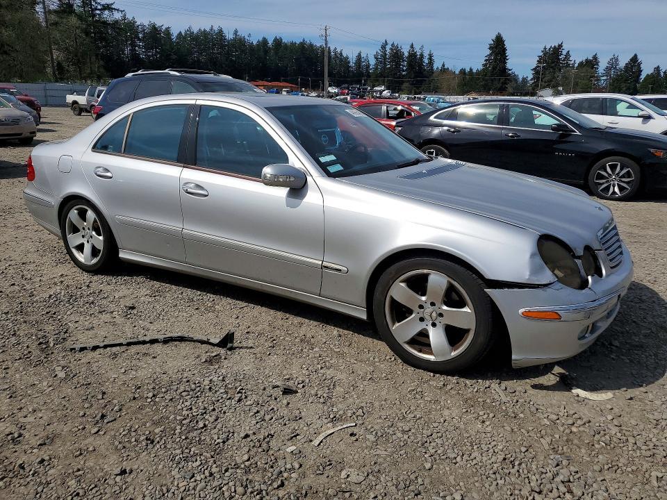 2003 Mercedes-Benz E 320