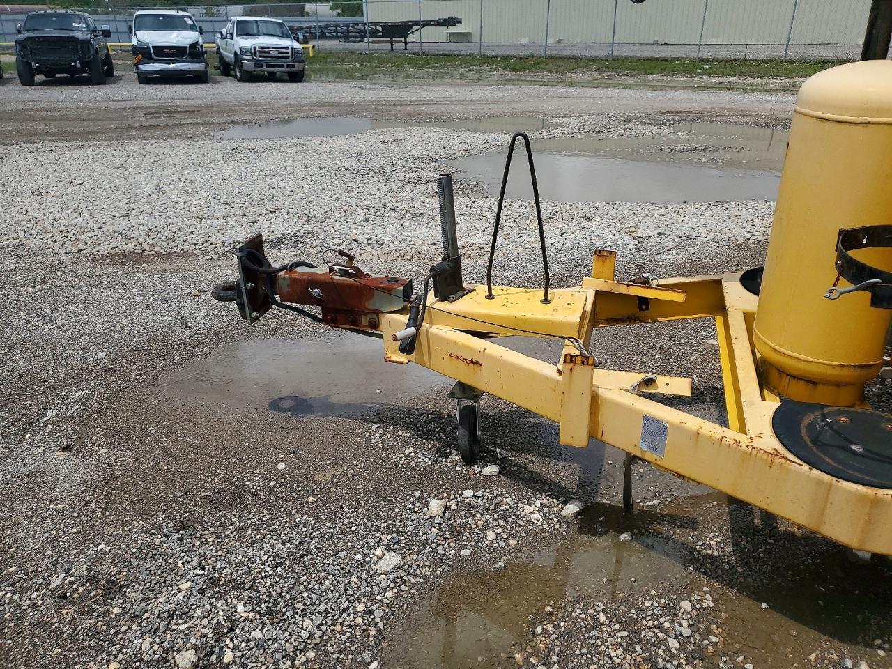 2001 Unknown 2001 Manhole Support Trailer