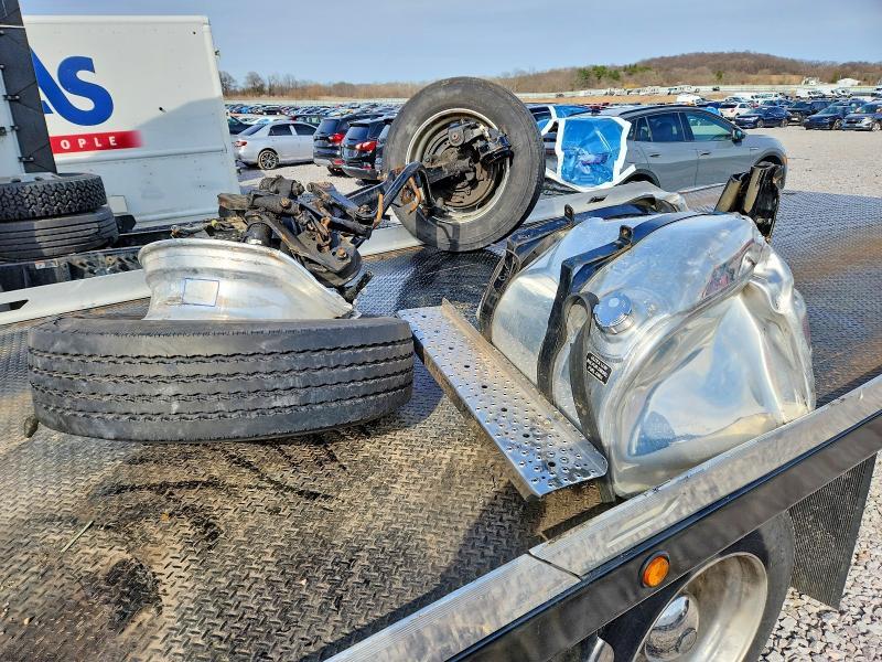 2022 Freigliner 2022 Freightliner Business Class M2 Rollback Truck