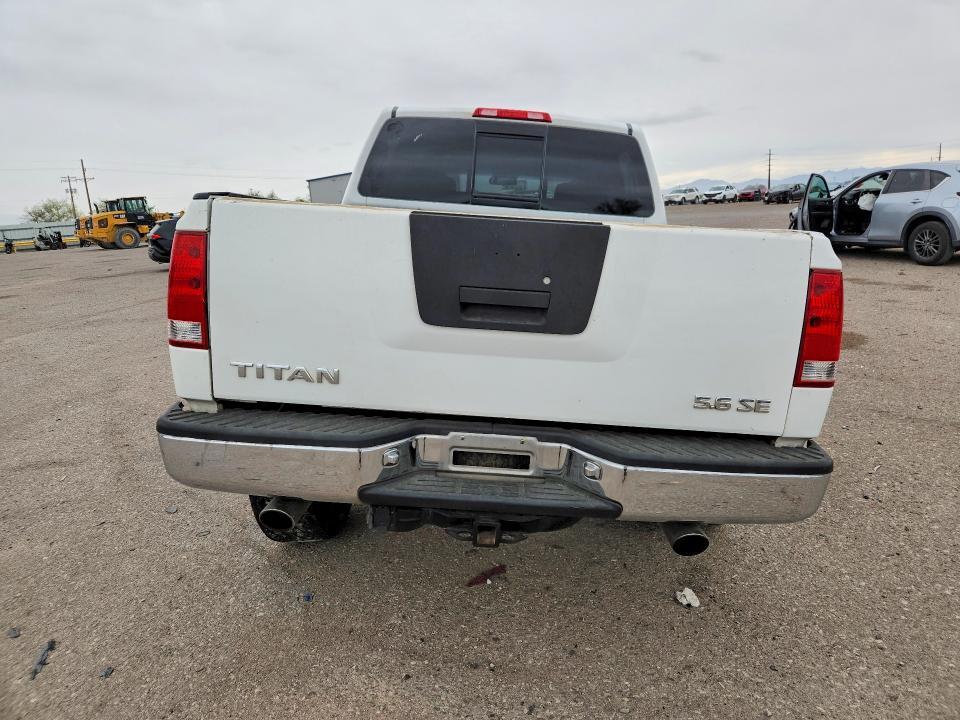 2004 Nissan Titan XE