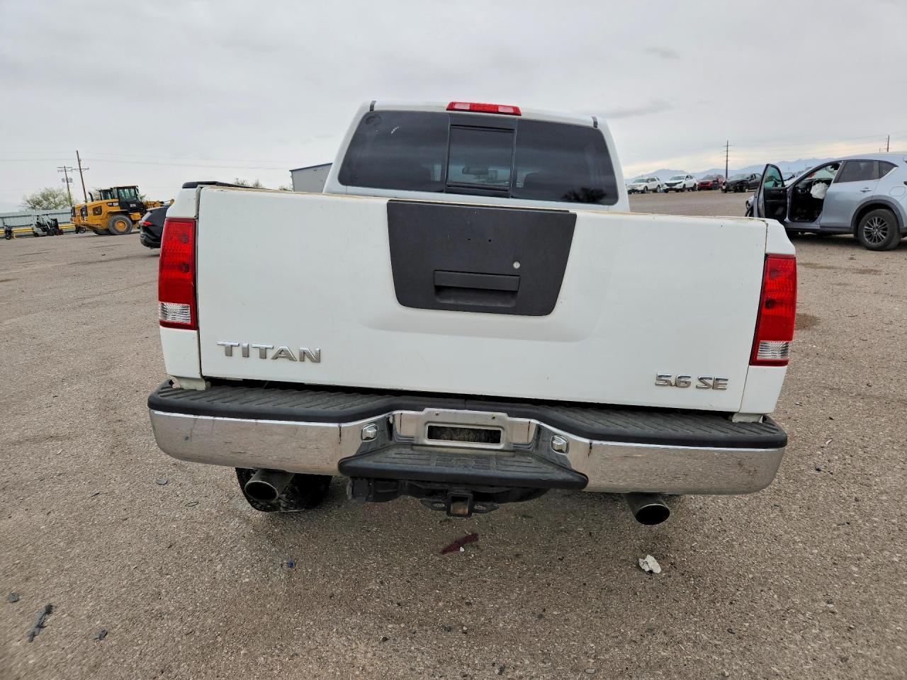 2004 Nissan Titan XE