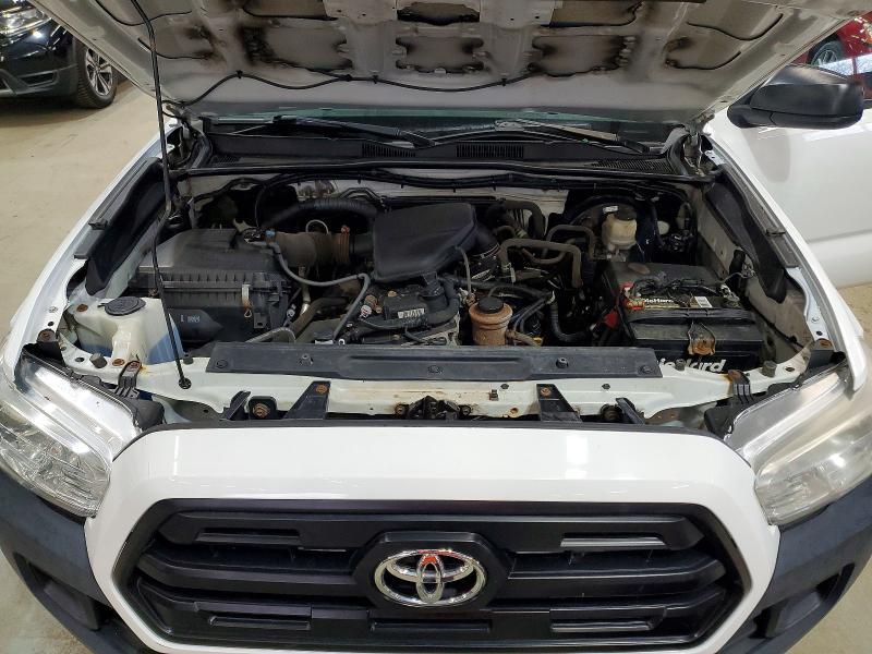 2017 Toyota Tacoma SR