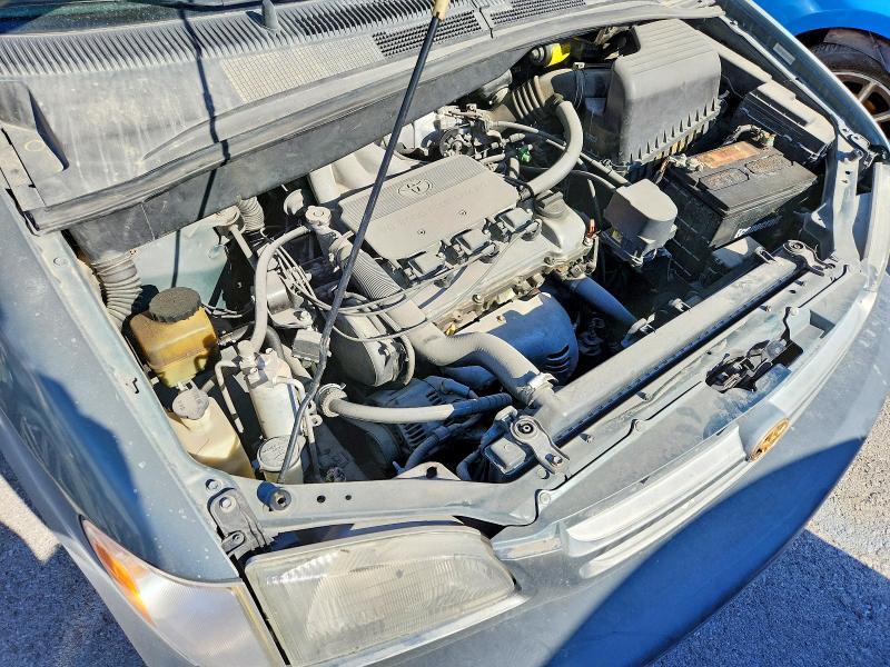 2000 Toyota Sienna le