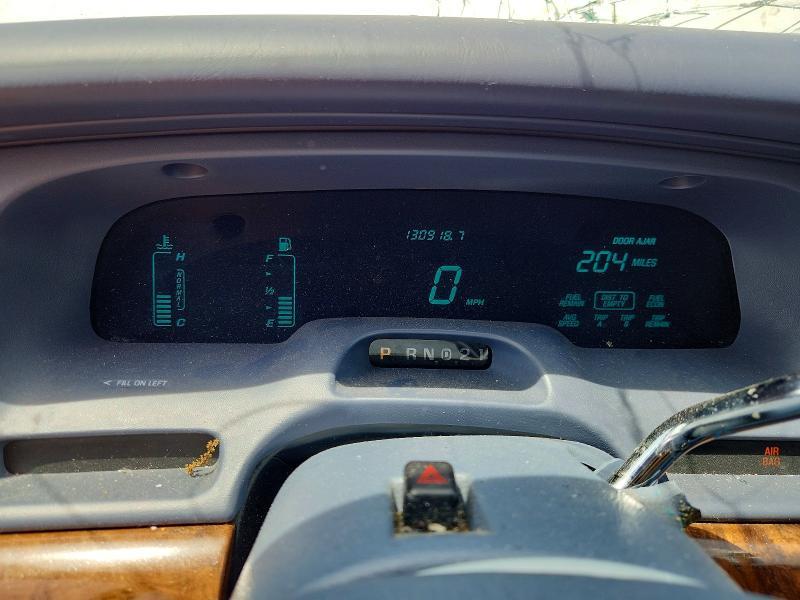 1997 Lincoln Town car Executive