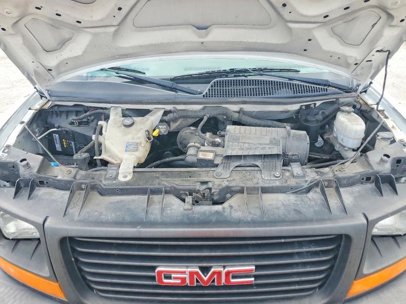 2012 GMC Savana G2500 Delivery van