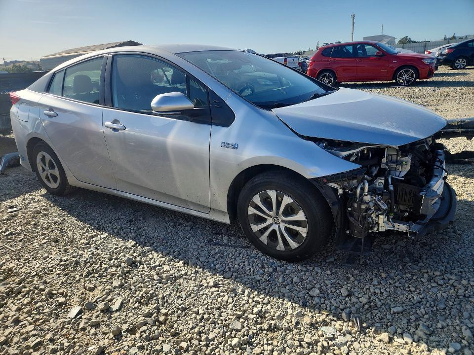 2021 Toyota Prius Prime xle