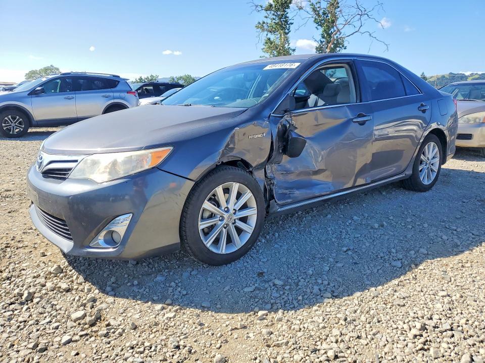 2013 Toyota Camry Hybrid xle
