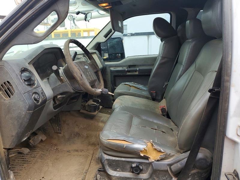 2013 Ford F350 Super Duty Flatbed Truck