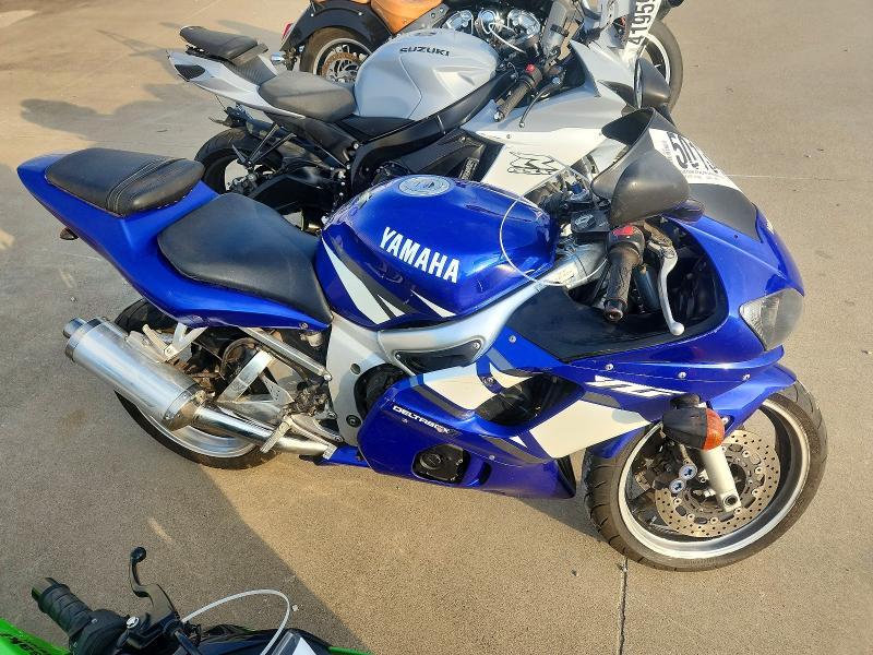 2002 Yamaha YZFR6 L