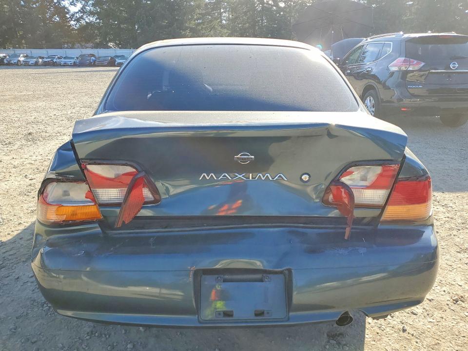 1997 Nissan Maxima gxe