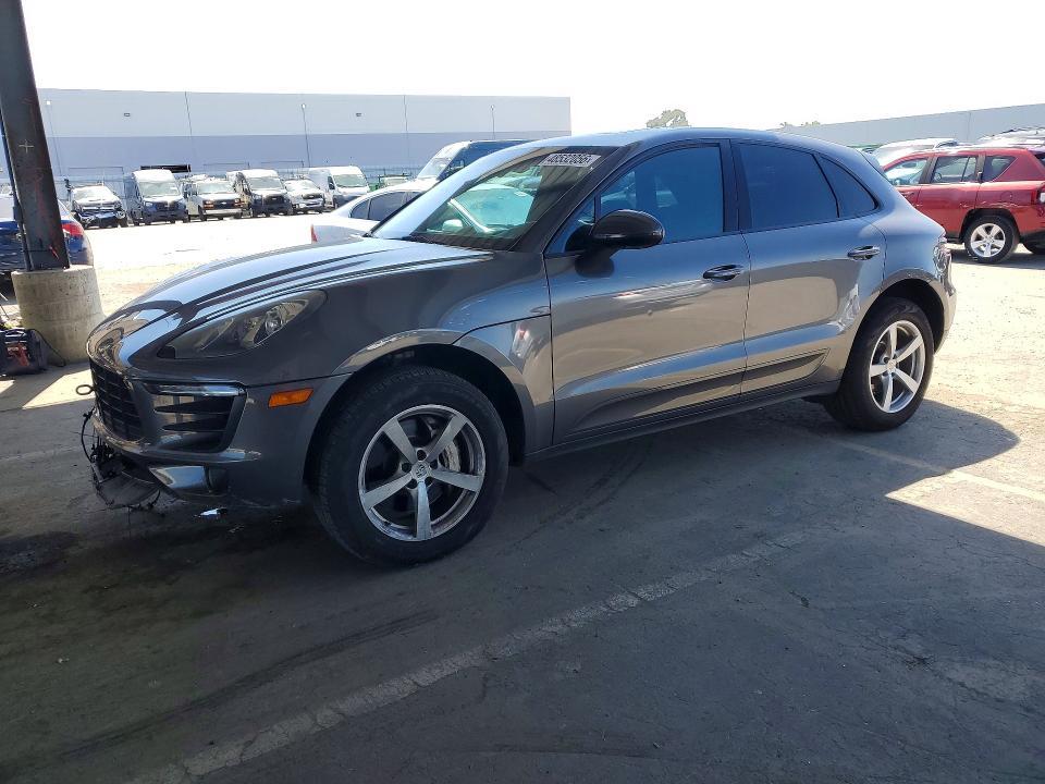 2015 Porsche Macan s