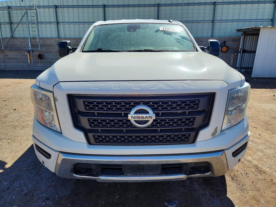 2021 Nissan Titan SV