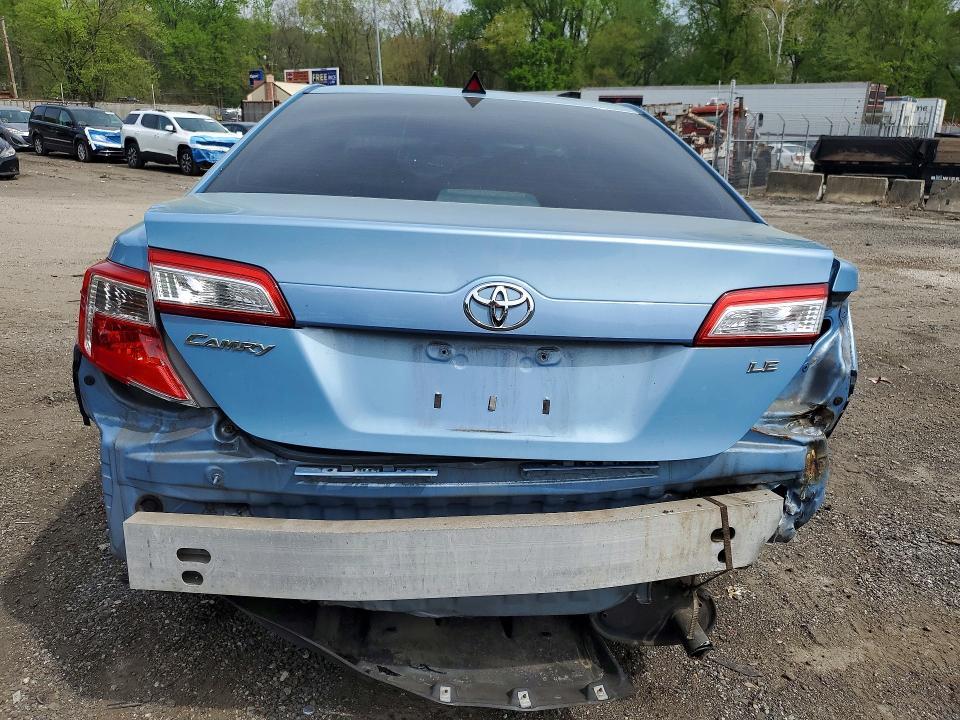 2012 Toyota Camry le