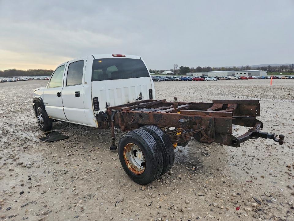2003 Chevrolet Silverado 3500 Truck Cab AND Chassis