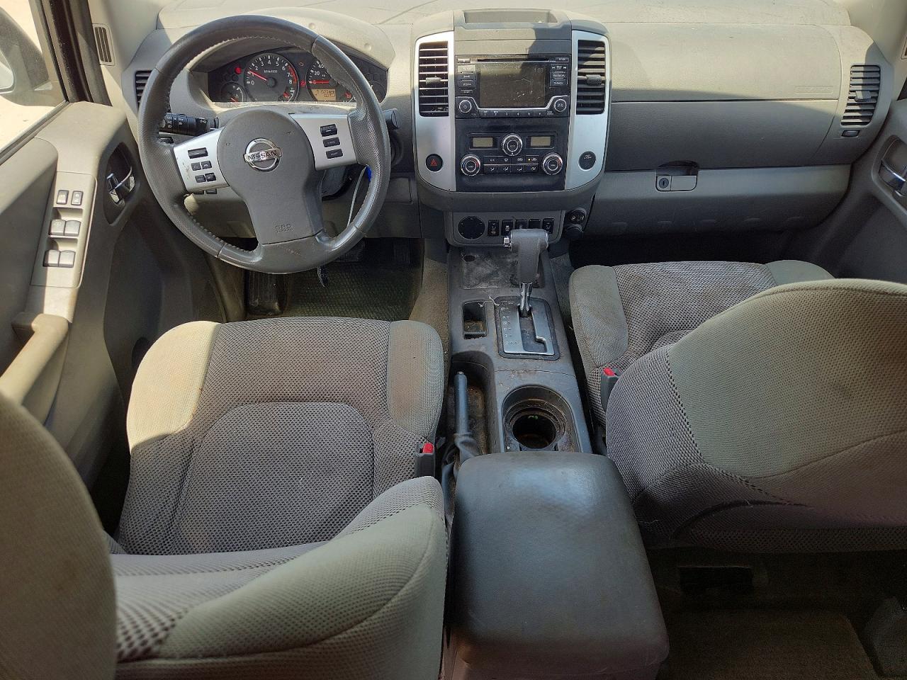 2017 Nissan Frontier SV