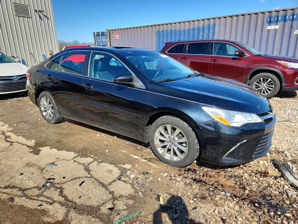 2015 Toyota Camry xle V6