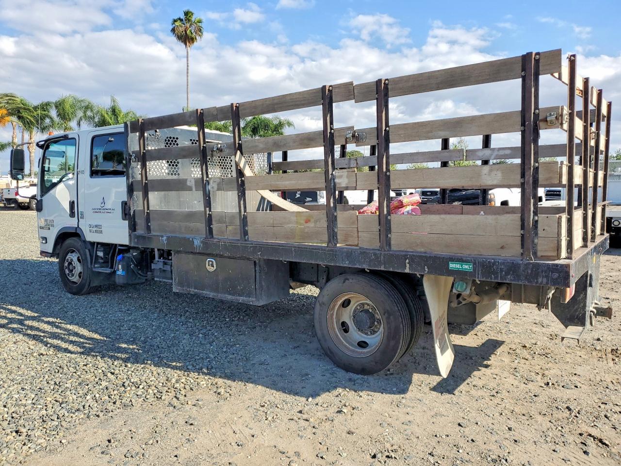 2021 Isuzu NRR
