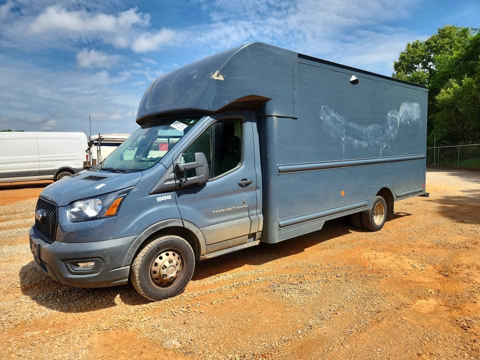 2022 Ford Transit Delivery Truck