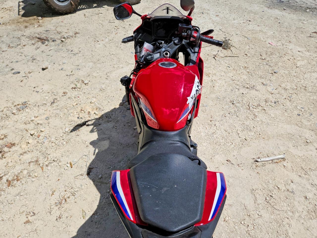 2025 Honda CBR500 RA