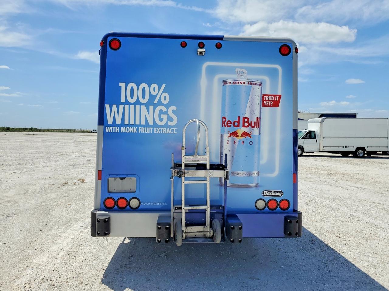 2019 Hino 195