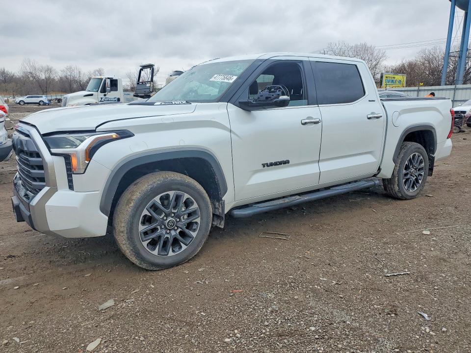 2022 Toyota Tundra Limited HV