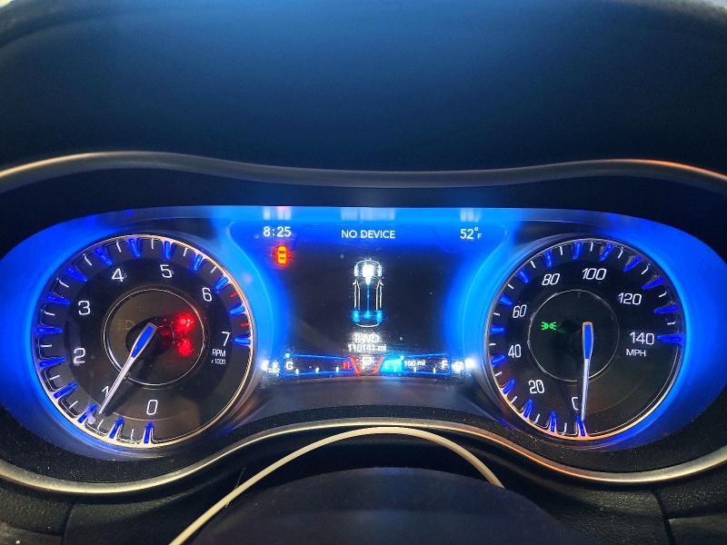 2016 Chrysler 300 Limited