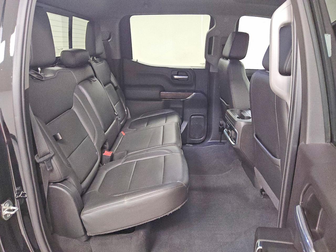 2020 GMC Sierra K1500 SLT