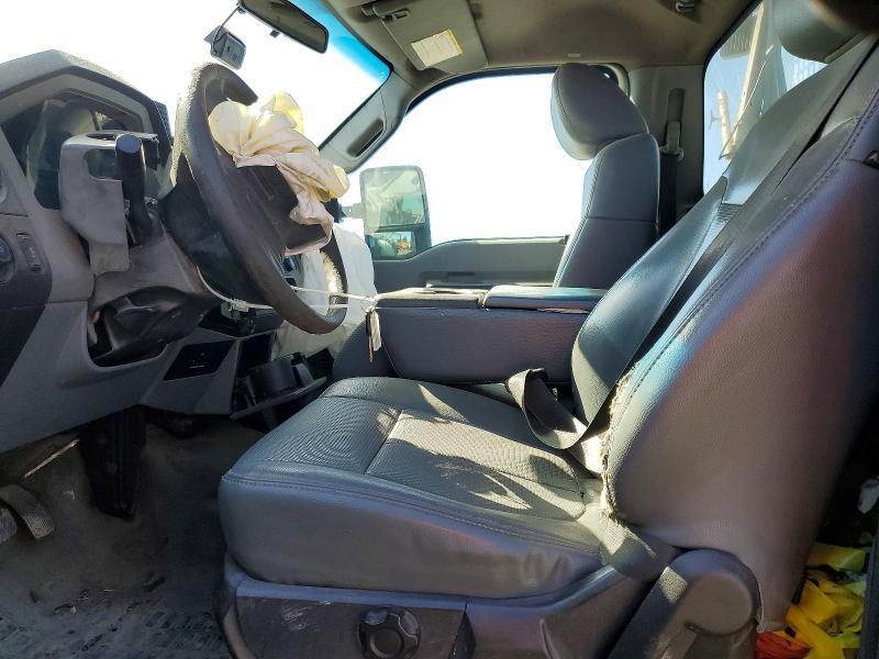 2011 Ford F350 Super Duty Dump Truck