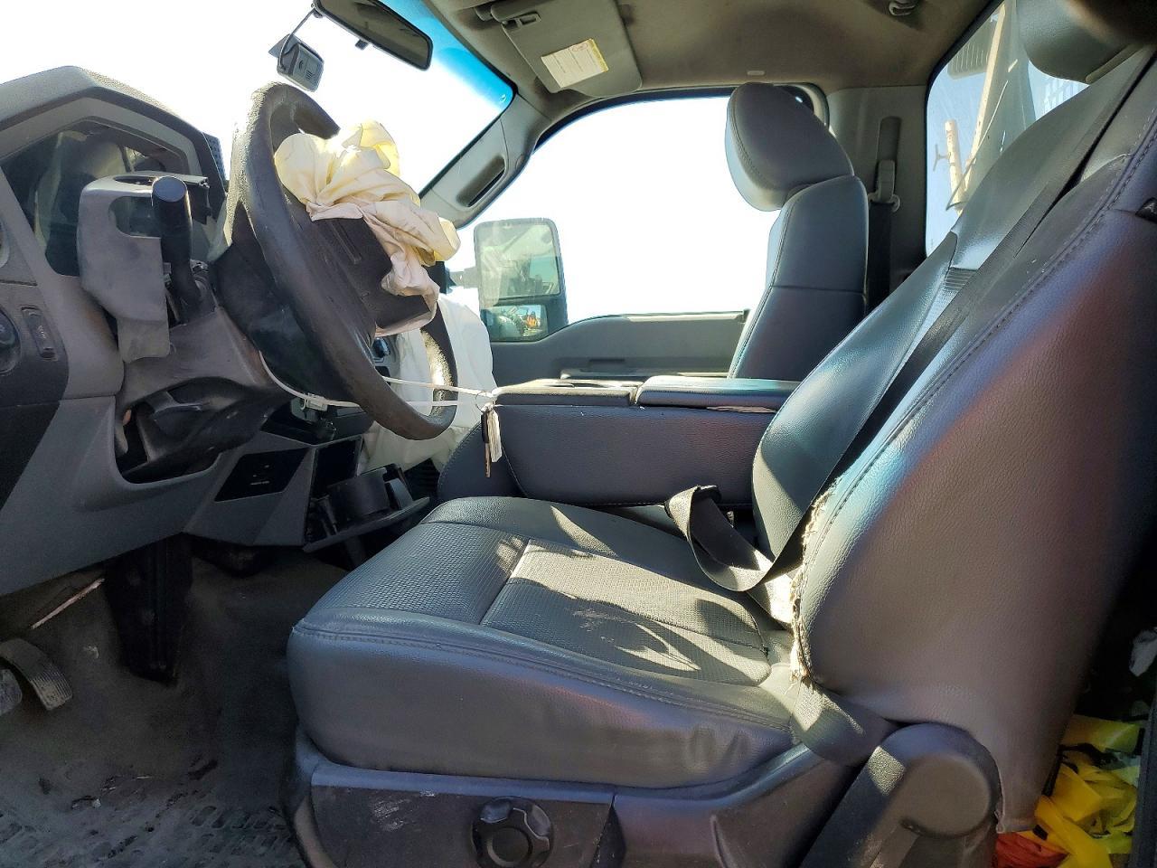2011 Ford F350 Super Duty Dump Truck